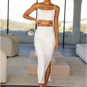 Livin Bright Maxi Dress White size Medium